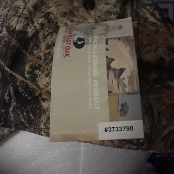 Host Pick🥳💯New camo hat - Picture 4 of 5